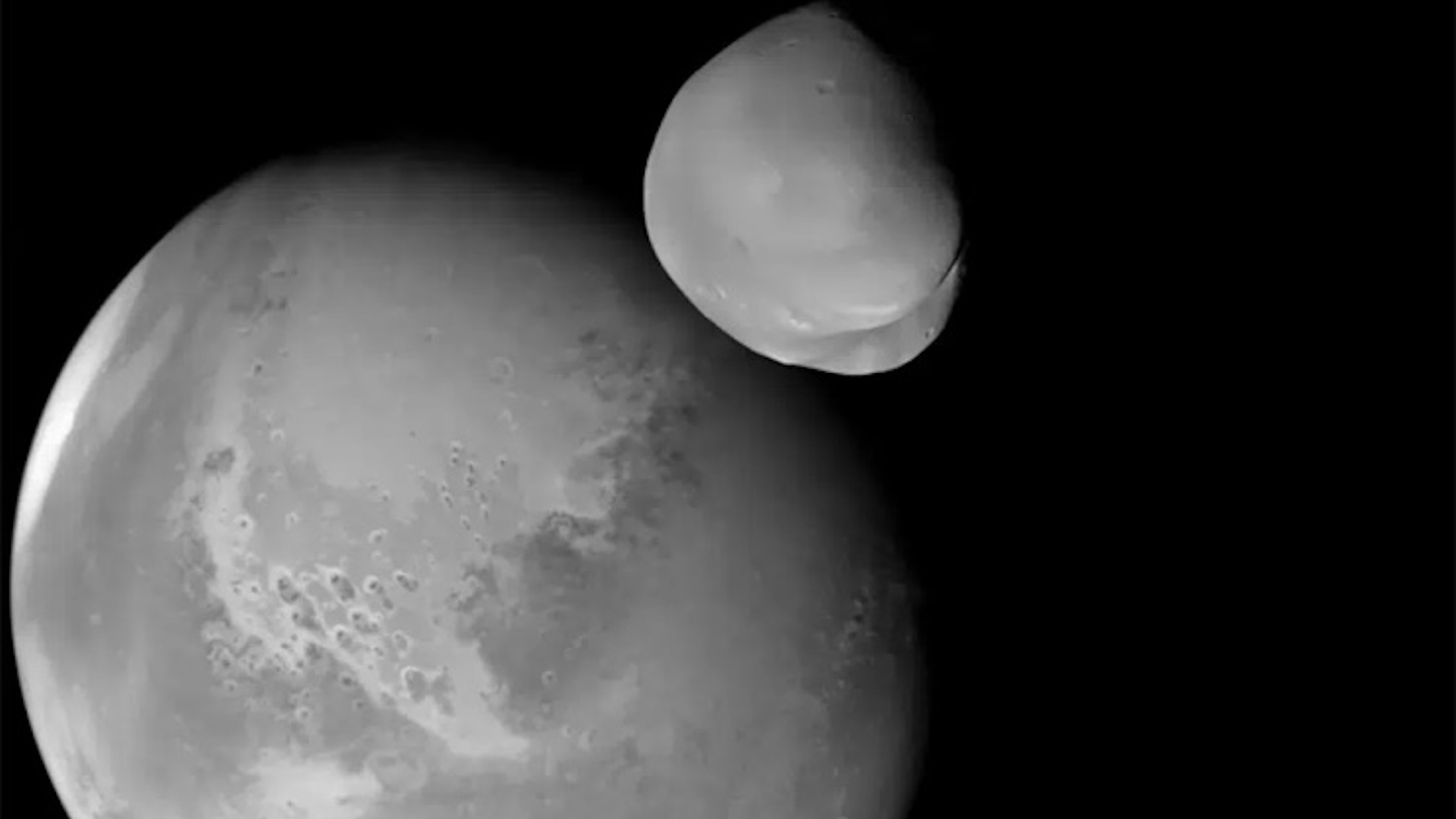 Amal spacecraft offers fresh insights into the origins of Mars' moon Deimos